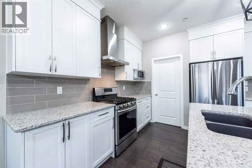134 Howse Rise NE