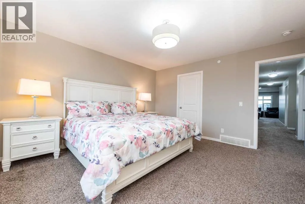 134 Howse Rise NE