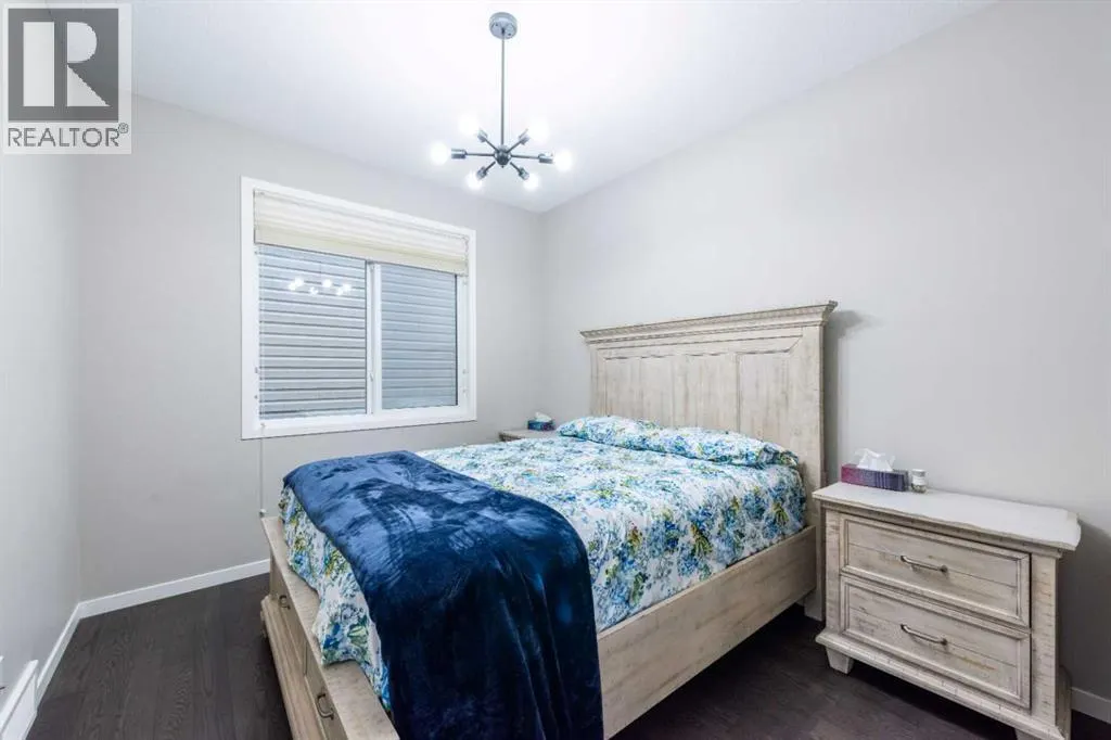 134 Howse Rise NE
