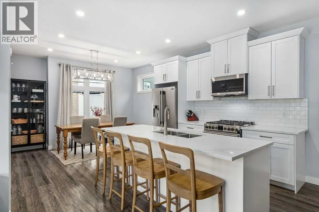 1708 19 Avenue SW