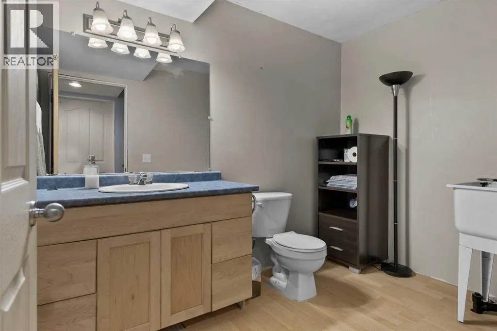 172 Tuscany Meadows Heath NW