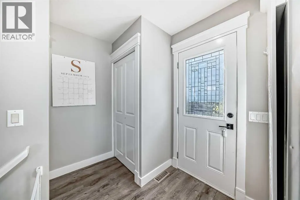 146 Lake Sylvan Close SE