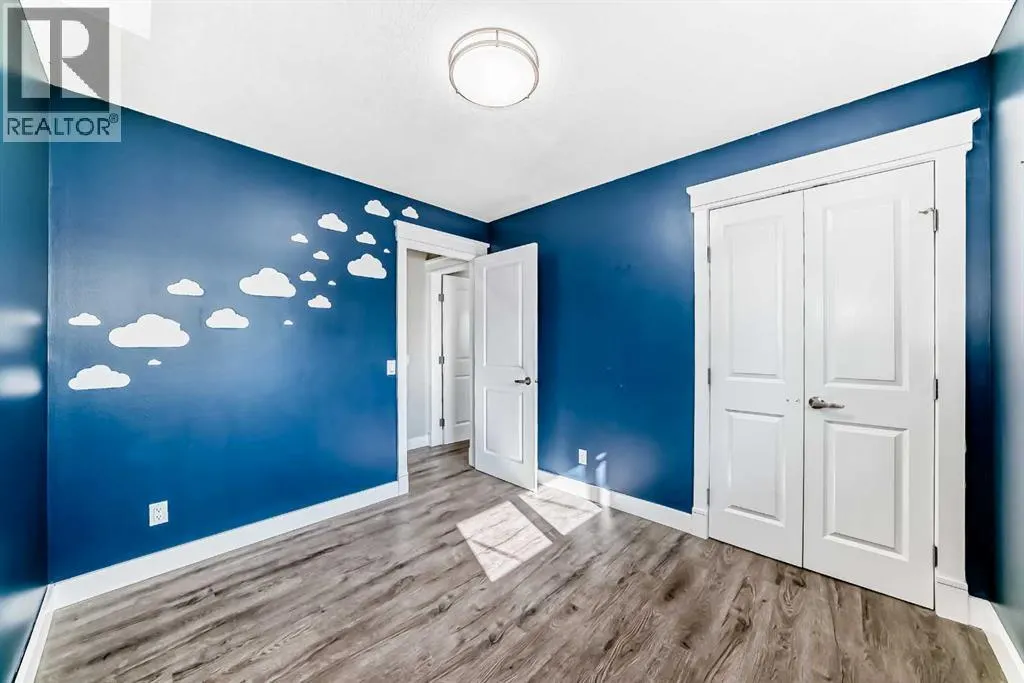 146 Lake Sylvan Close SE