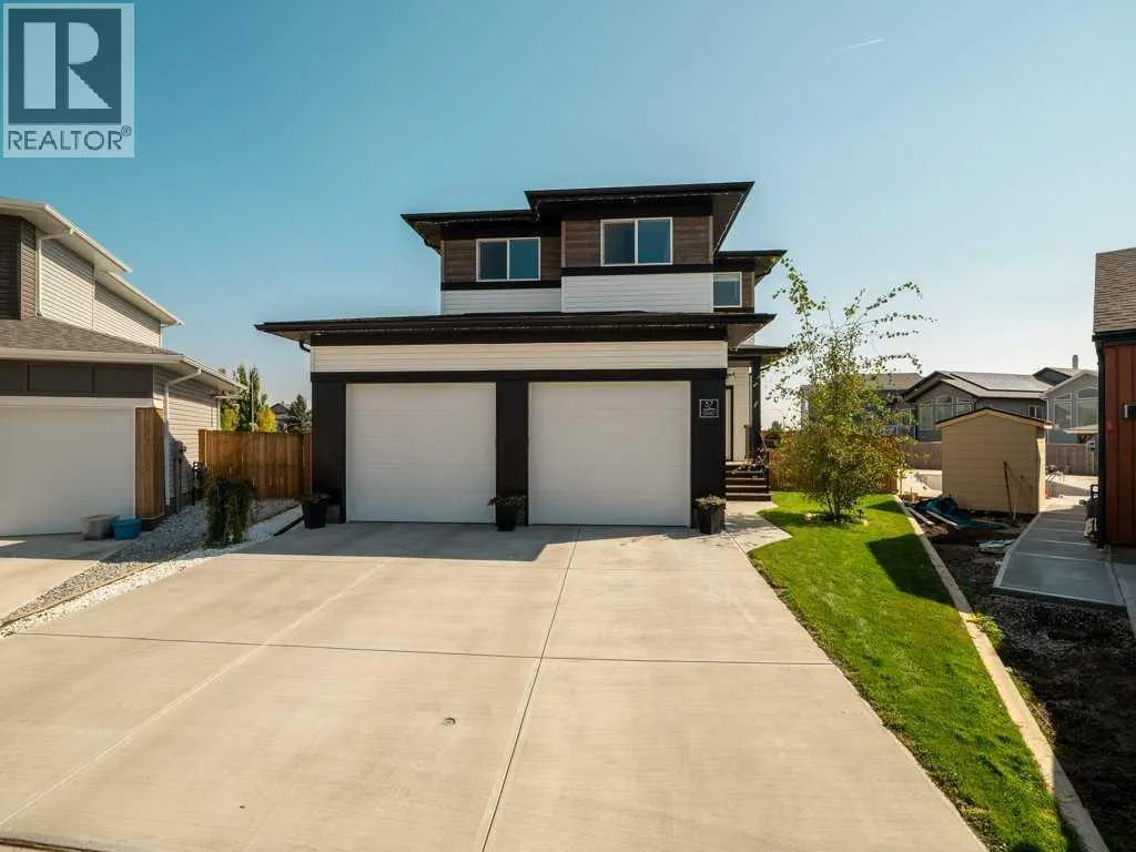 57 Goldenrod Place W