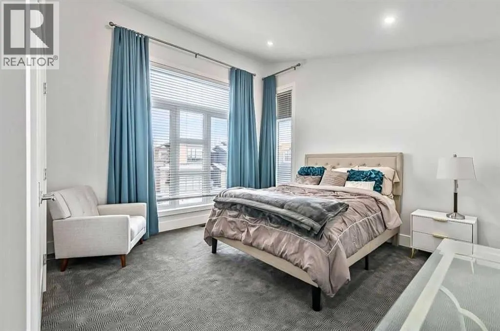 86 West Point Mews SW