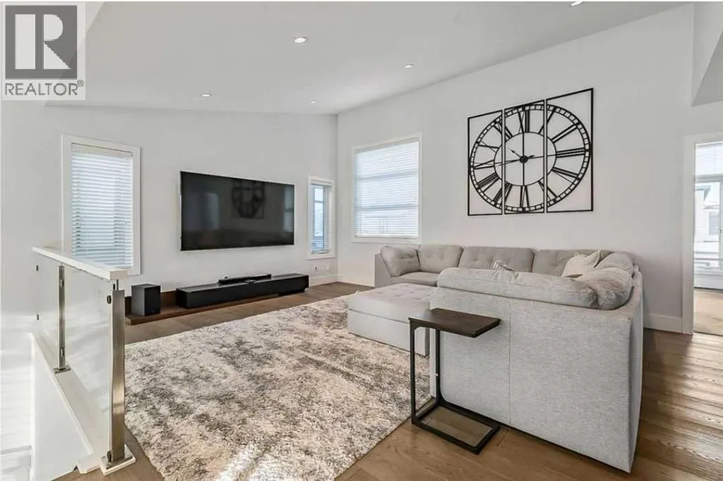 86 West Point Mews SW