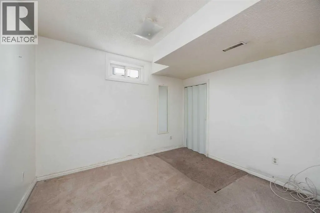 185 Cochrane Crescent