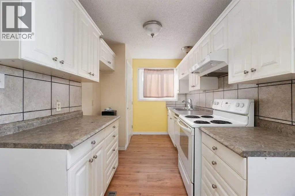 185 Cochrane Crescent