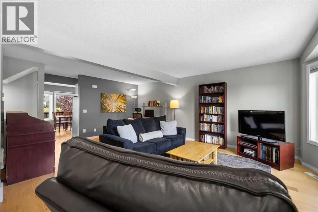 93 Patina Rise SW