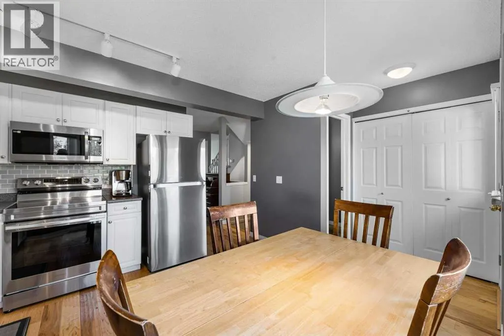 93 Patina Rise SW