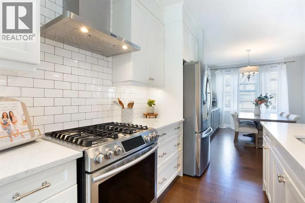 32 Cityscape Mount NE