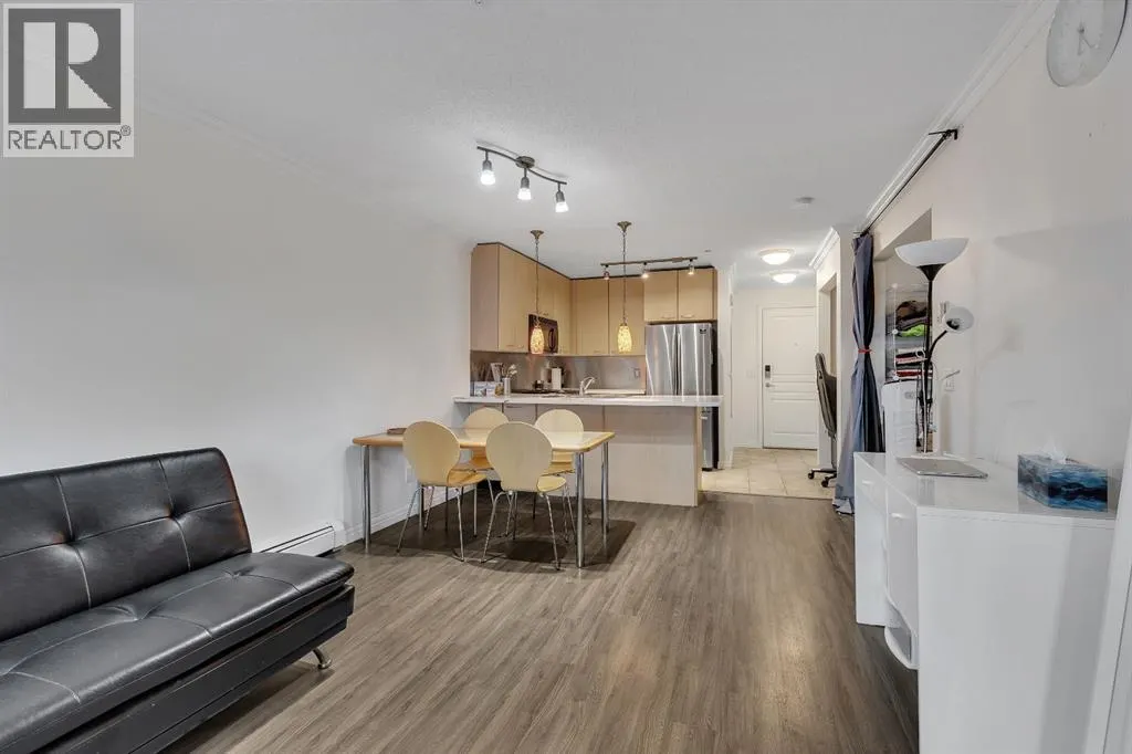 327, 22 Richard Place SW