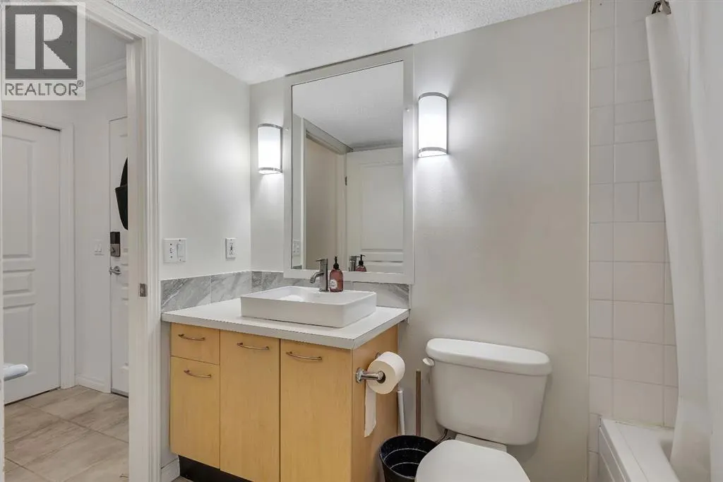327, 22 Richard Place SW