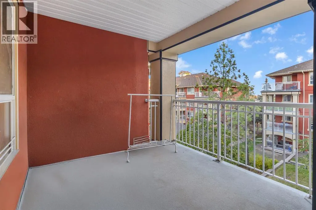 327, 22 Richard Place SW