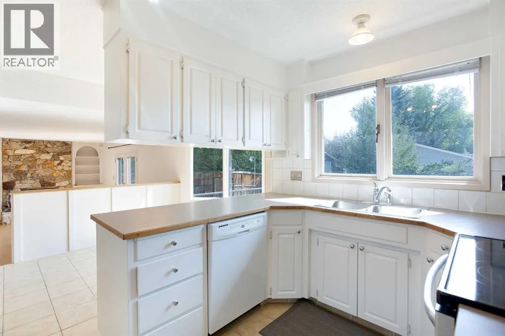 135 Parkglen Crescent SE