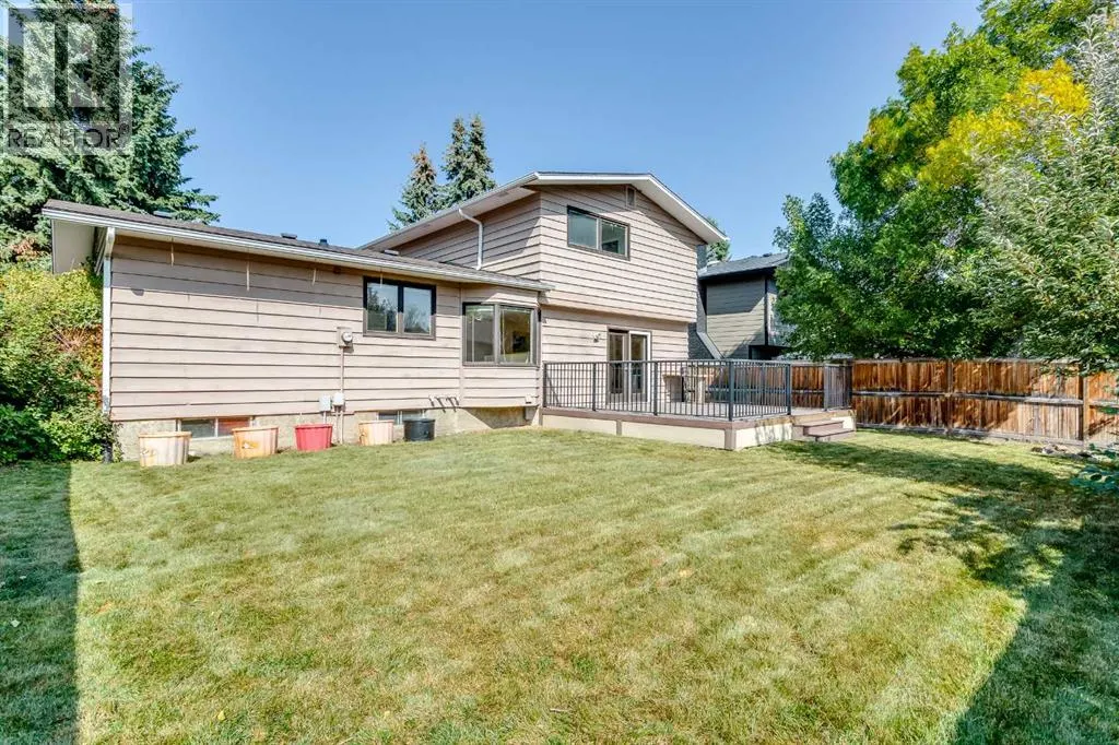 135 Parkglen Crescent SE