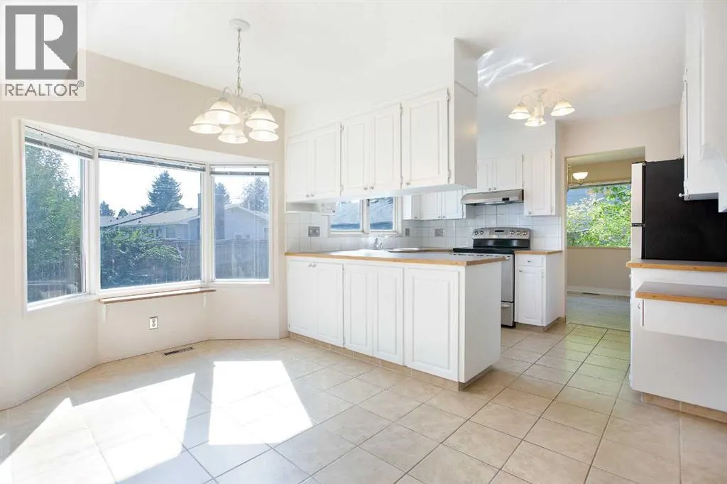 135 Parkglen Crescent SE
