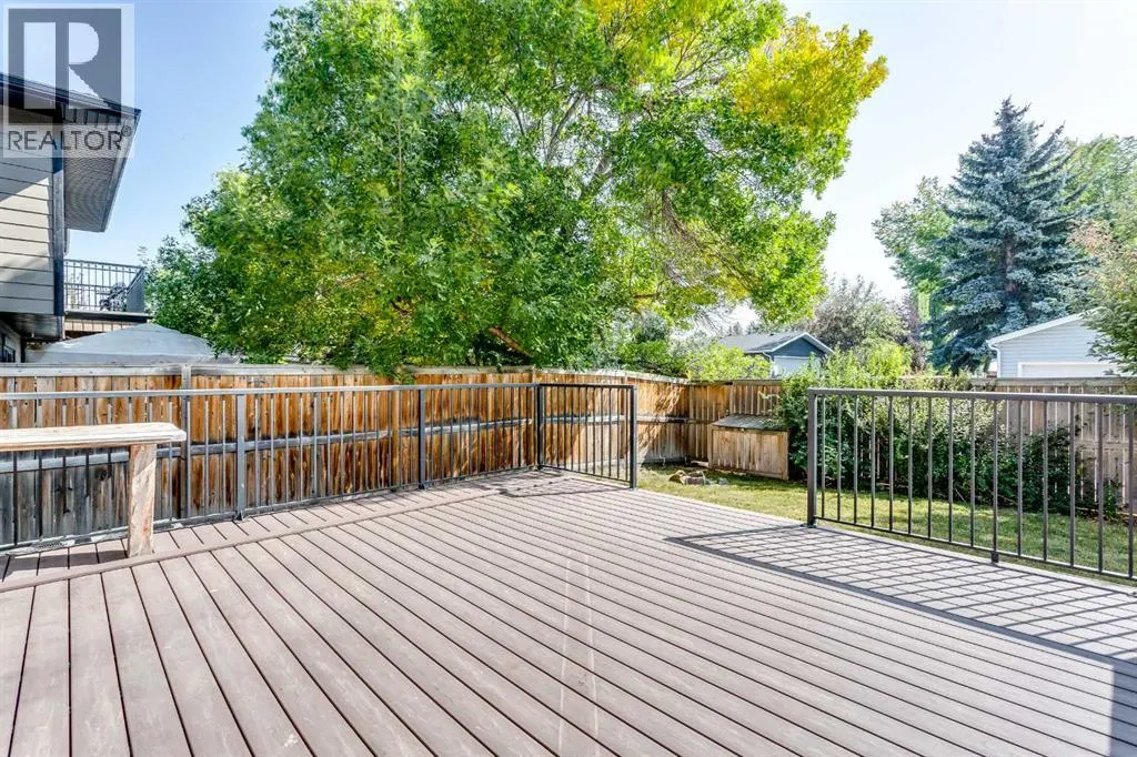 135 Parkglen Crescent SE