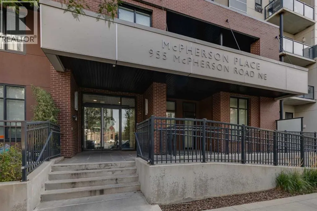 414, 955 Mcpherson Road NE