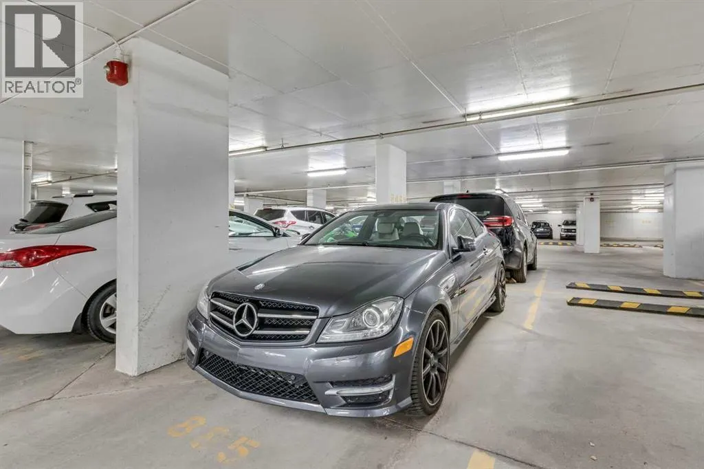 548, 222 Riverfront Avenue SW