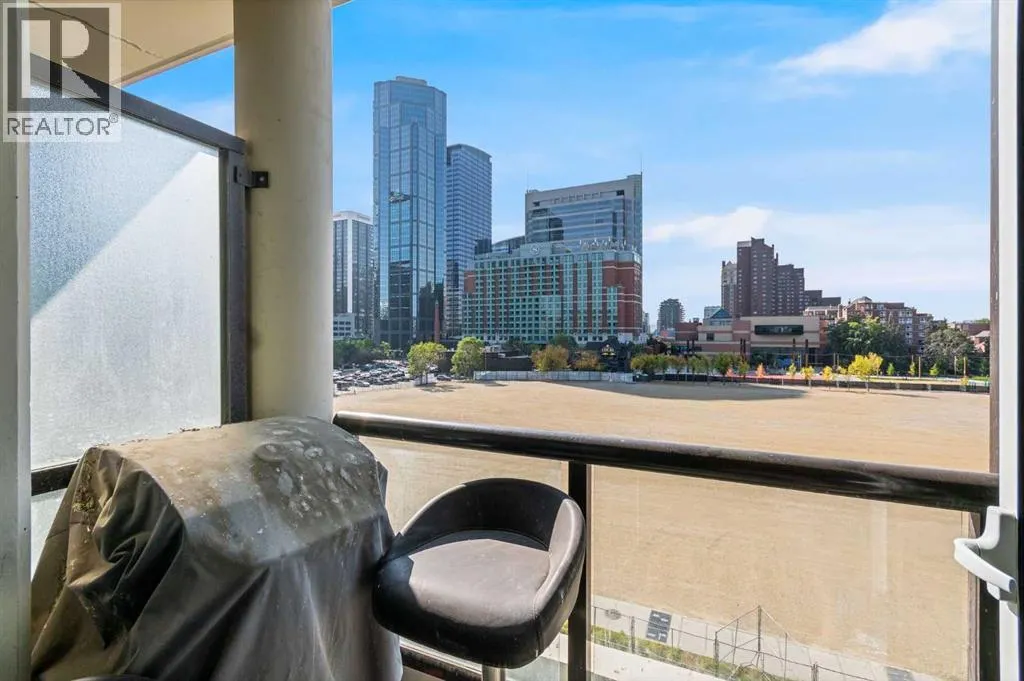 548, 222 Riverfront Avenue SW