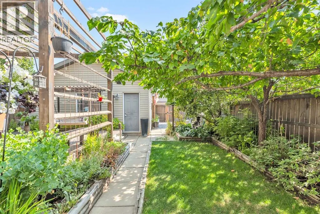 123 Elgin Terrace SE