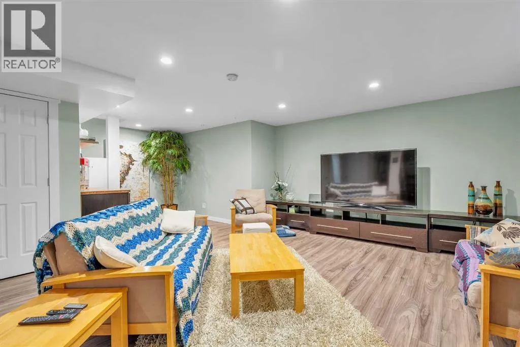 123 Elgin Terrace SE