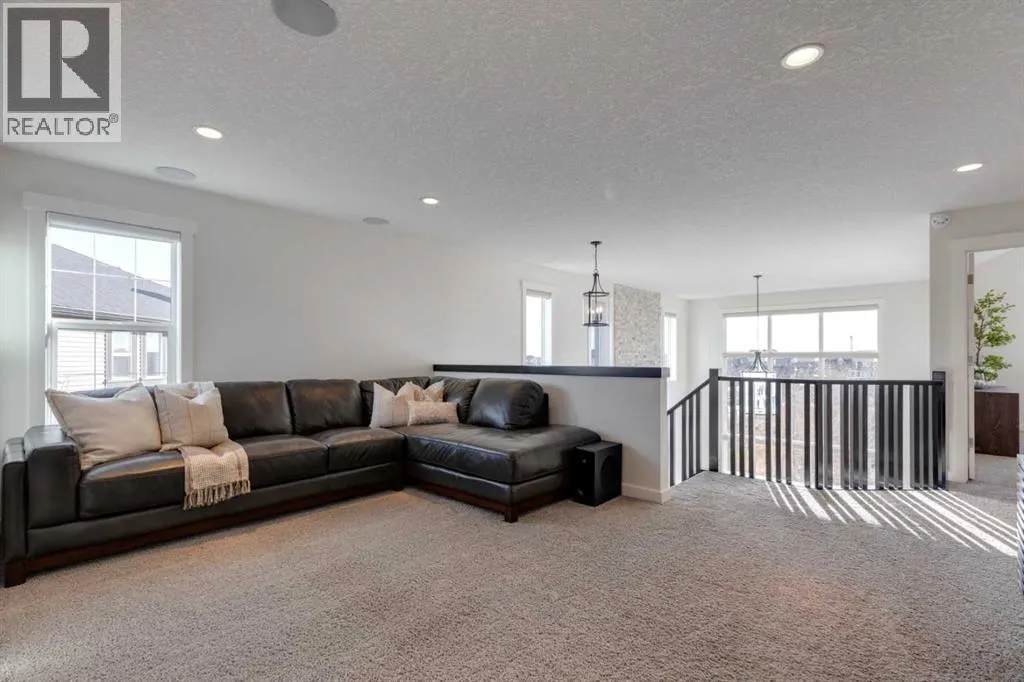 161 Kingsmere Cove SE