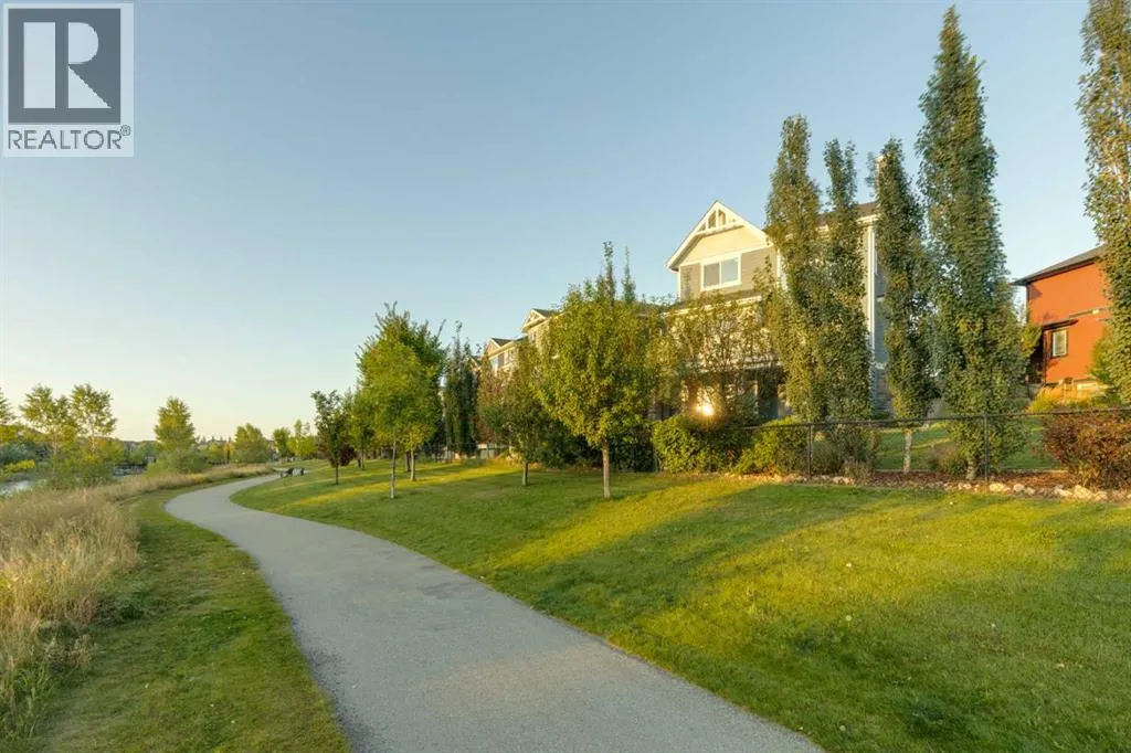 161 Kingsmere Cove SE