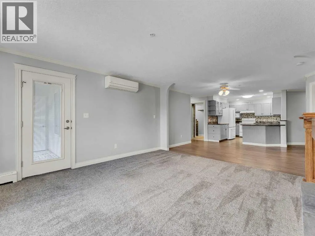 220, 1535 Southview Drive SE