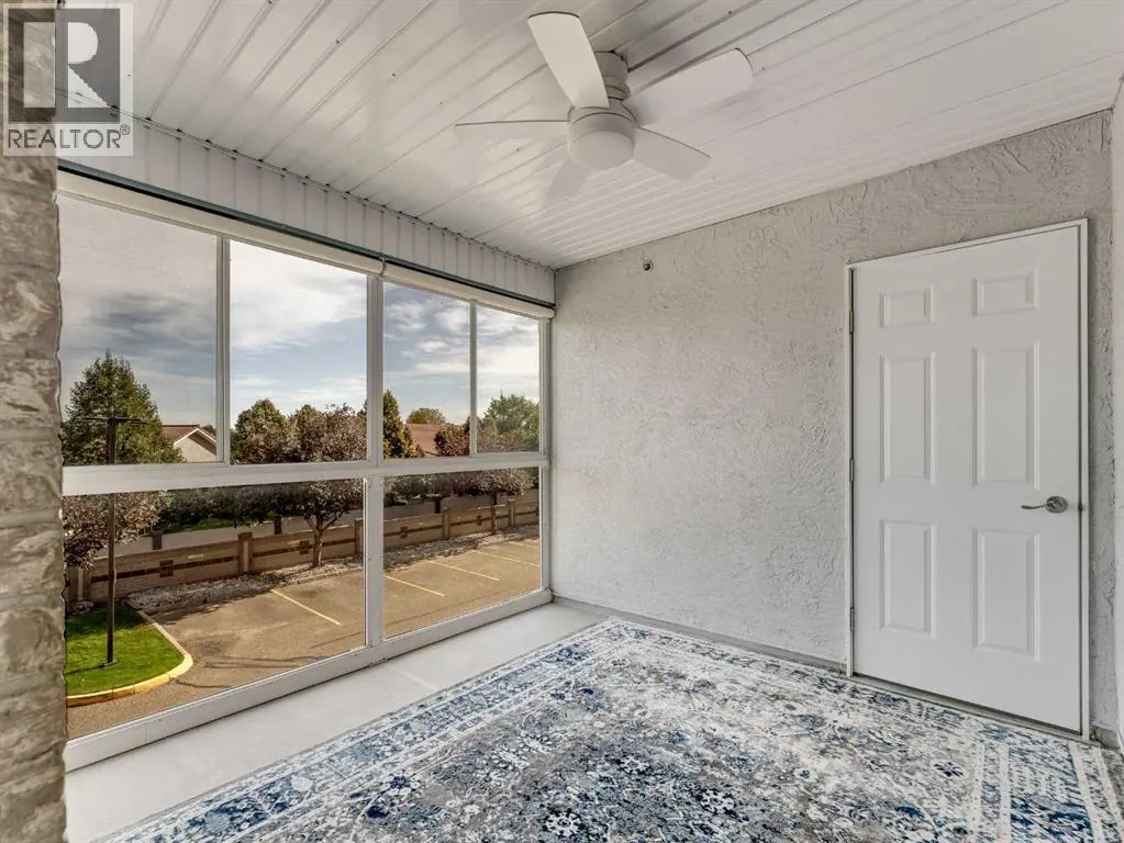 220, 1535 Southview Drive SE