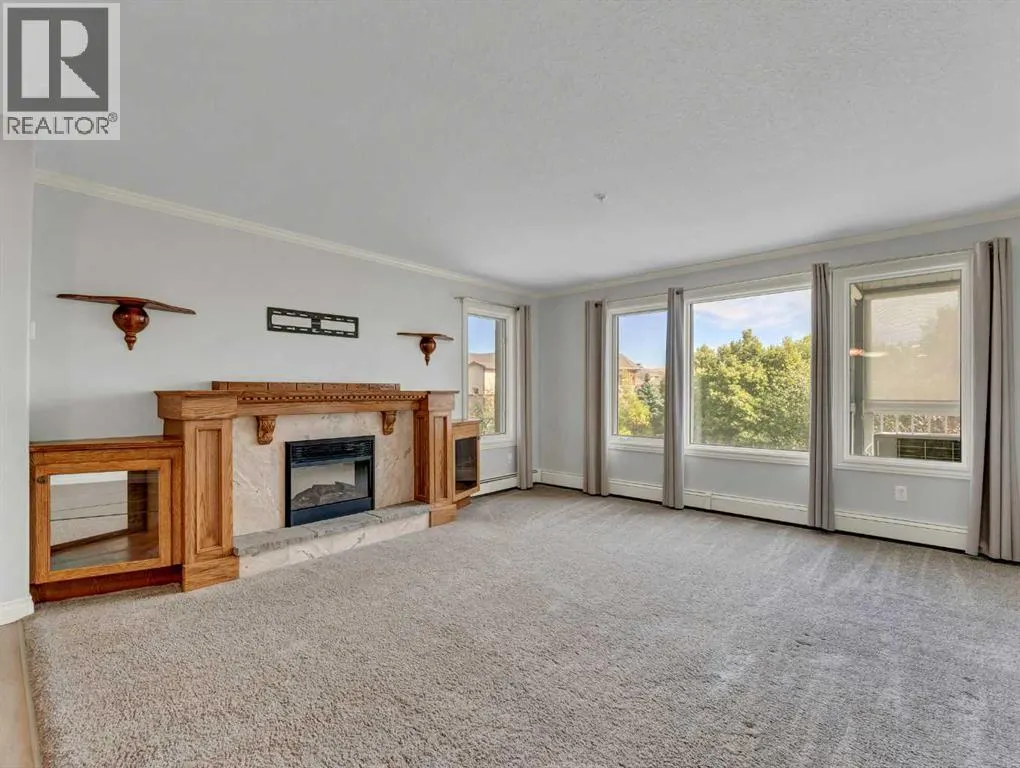 220, 1535 Southview Drive SE