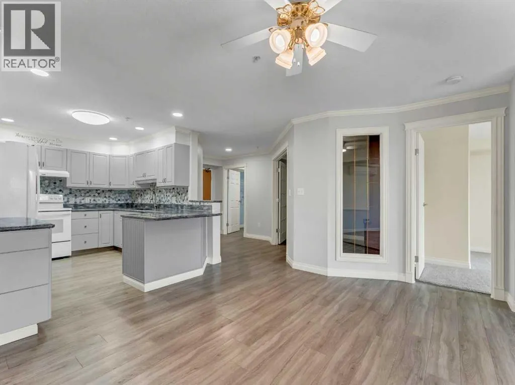 220, 1535 Southview Drive SE