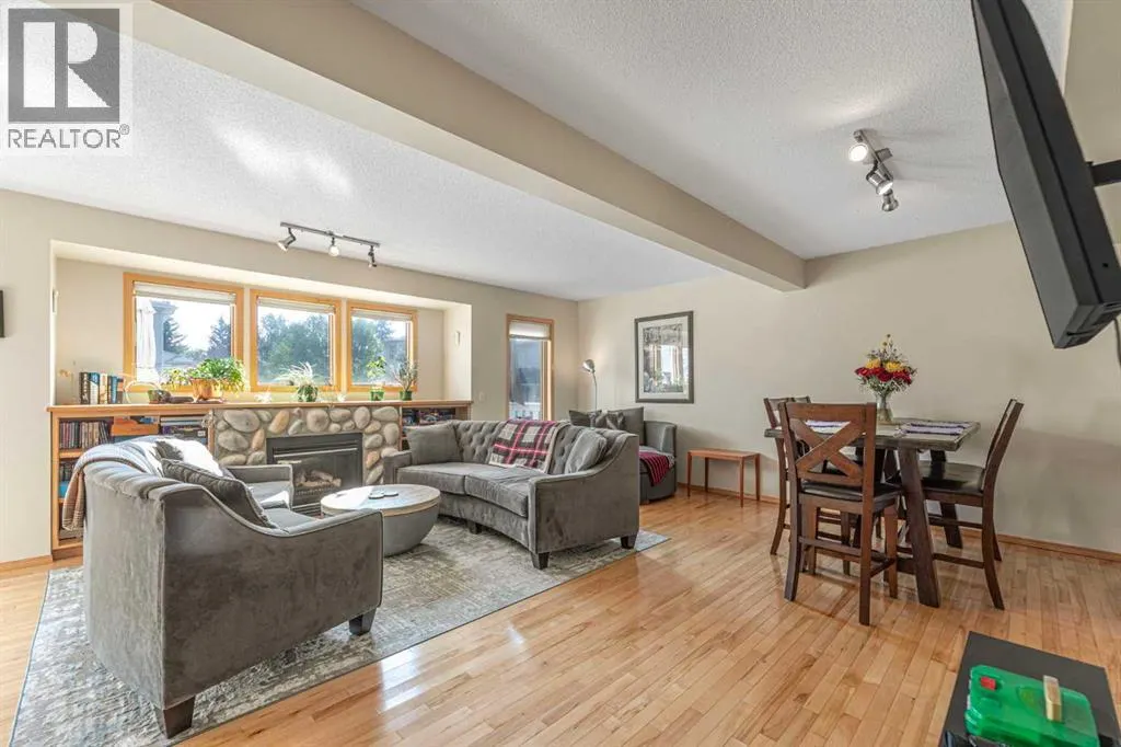 651 Killarney Glen Court SW