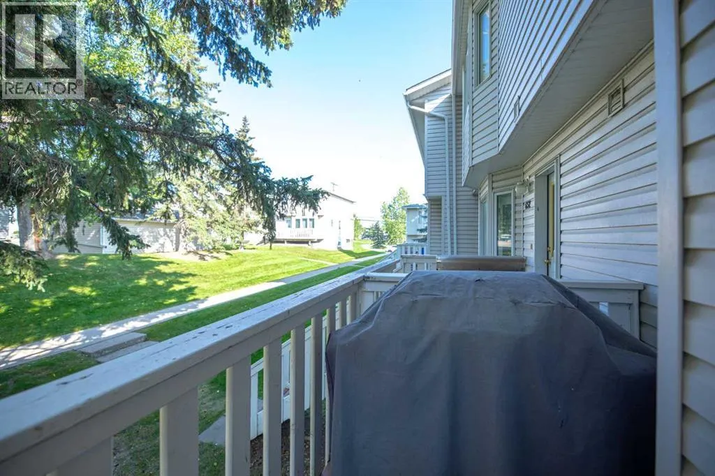 651 Killarney Glen Court SW