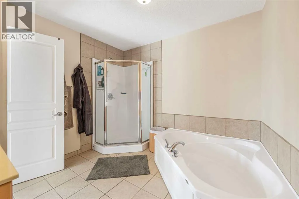 651 Killarney Glen Court SW