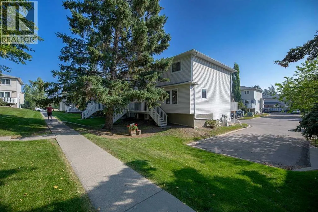 651 Killarney Glen Court SW