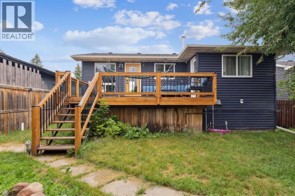 147 Falchurch Crescent NE