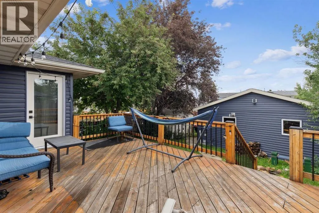 147 Falchurch Crescent NE