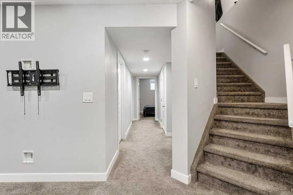 24 Copperpond Park SE