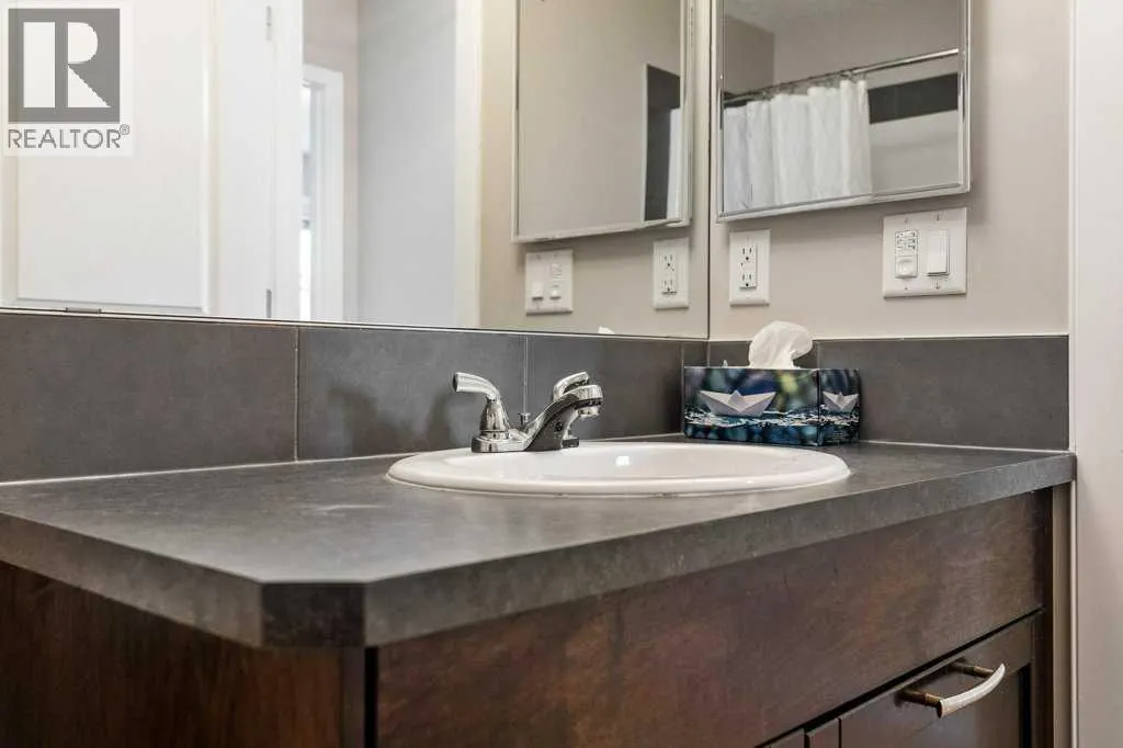 24 Copperpond Park SE