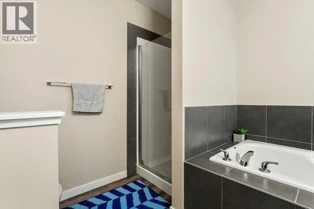 24 Copperpond Park SE