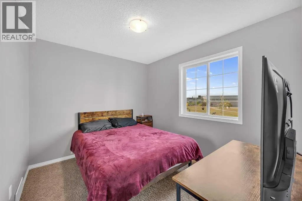 126 Windstone Avenue SW