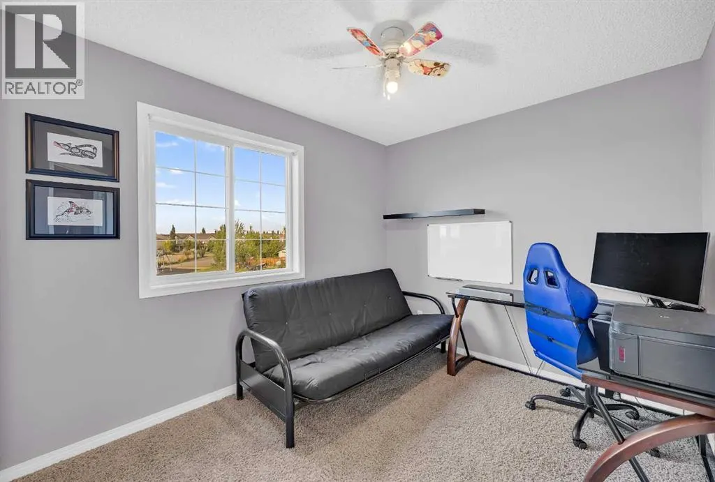 126 Windstone Avenue SW