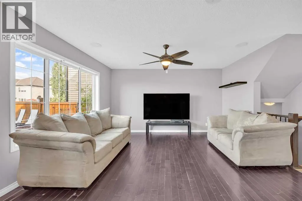 126 Windstone Avenue SW