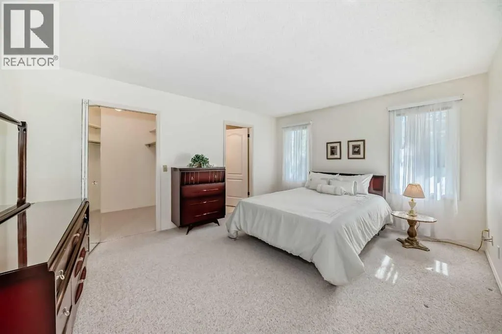 44 Hawkside Park NW