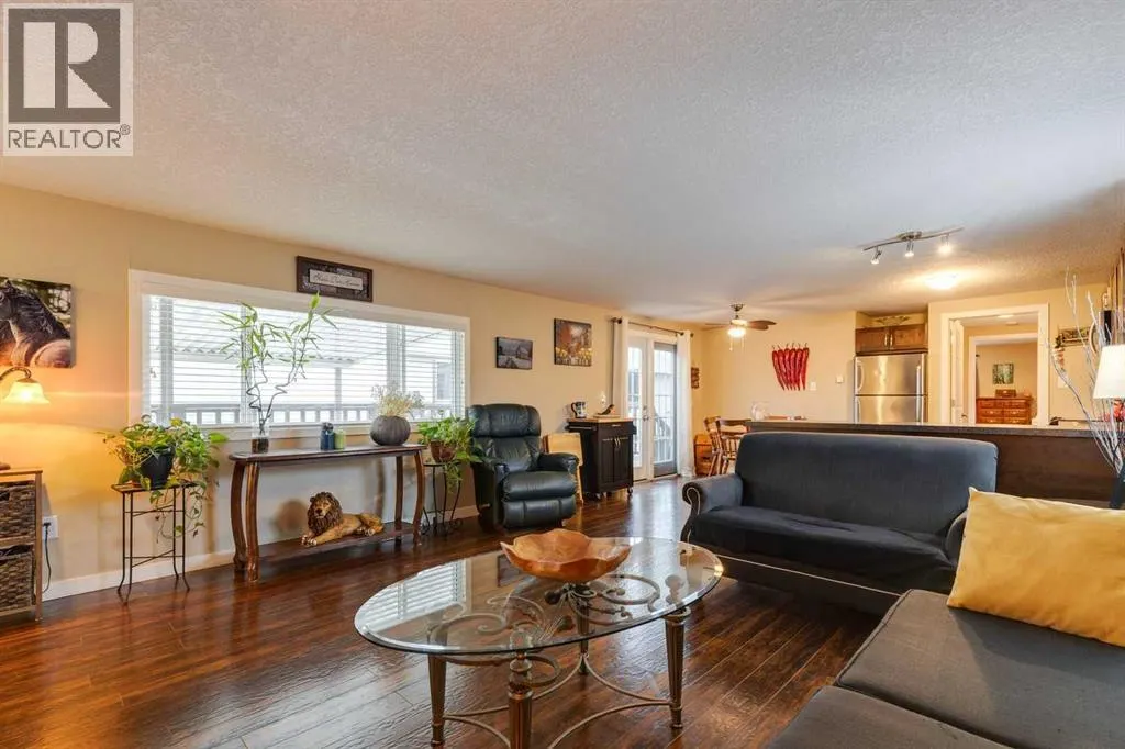 106, 99 Arbour Lake Road NW