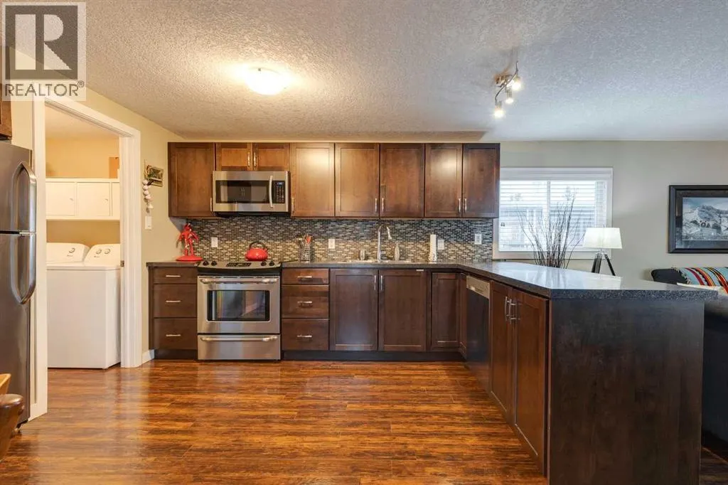 106, 99 Arbour Lake Road NW