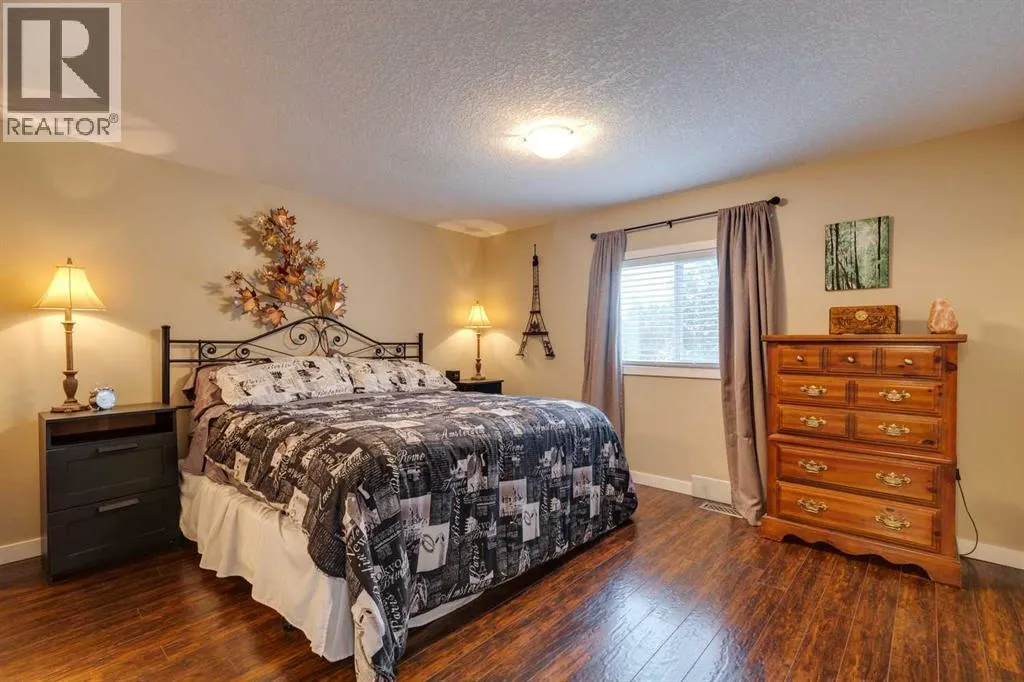 106, 99 Arbour Lake Road NW