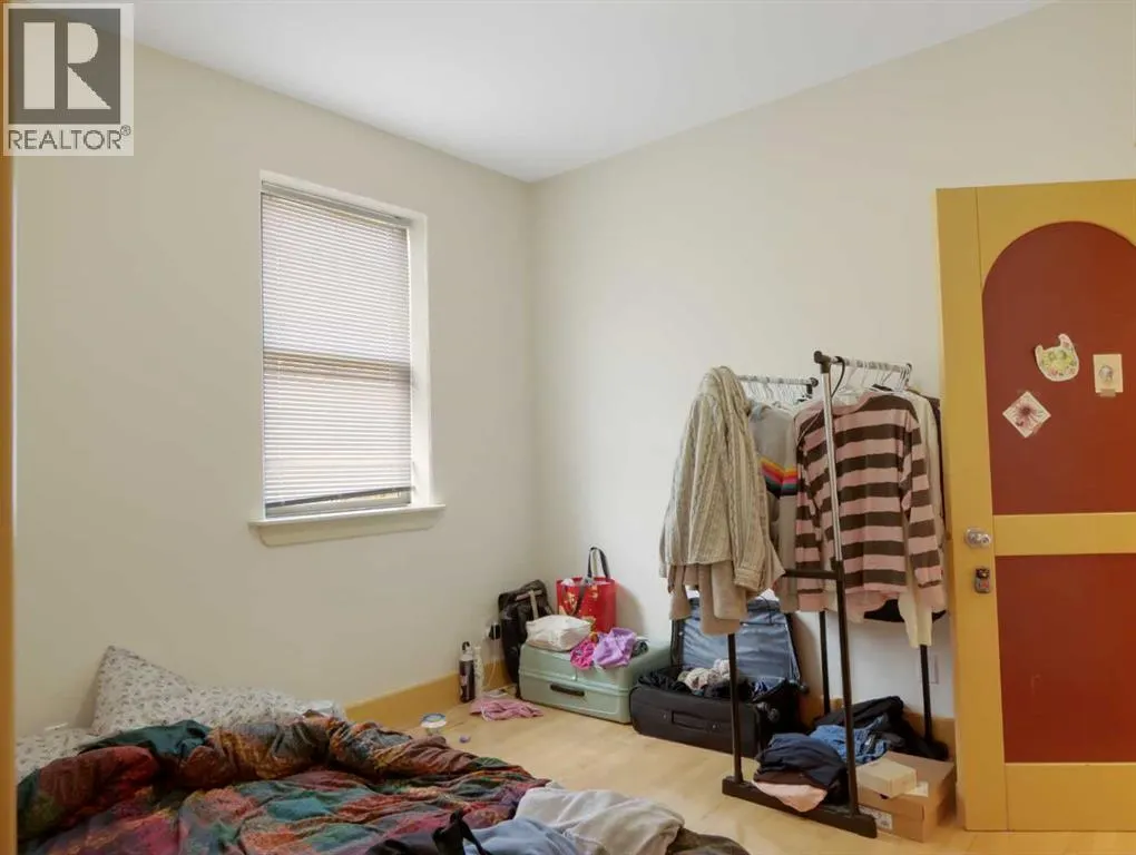 228 17th Street